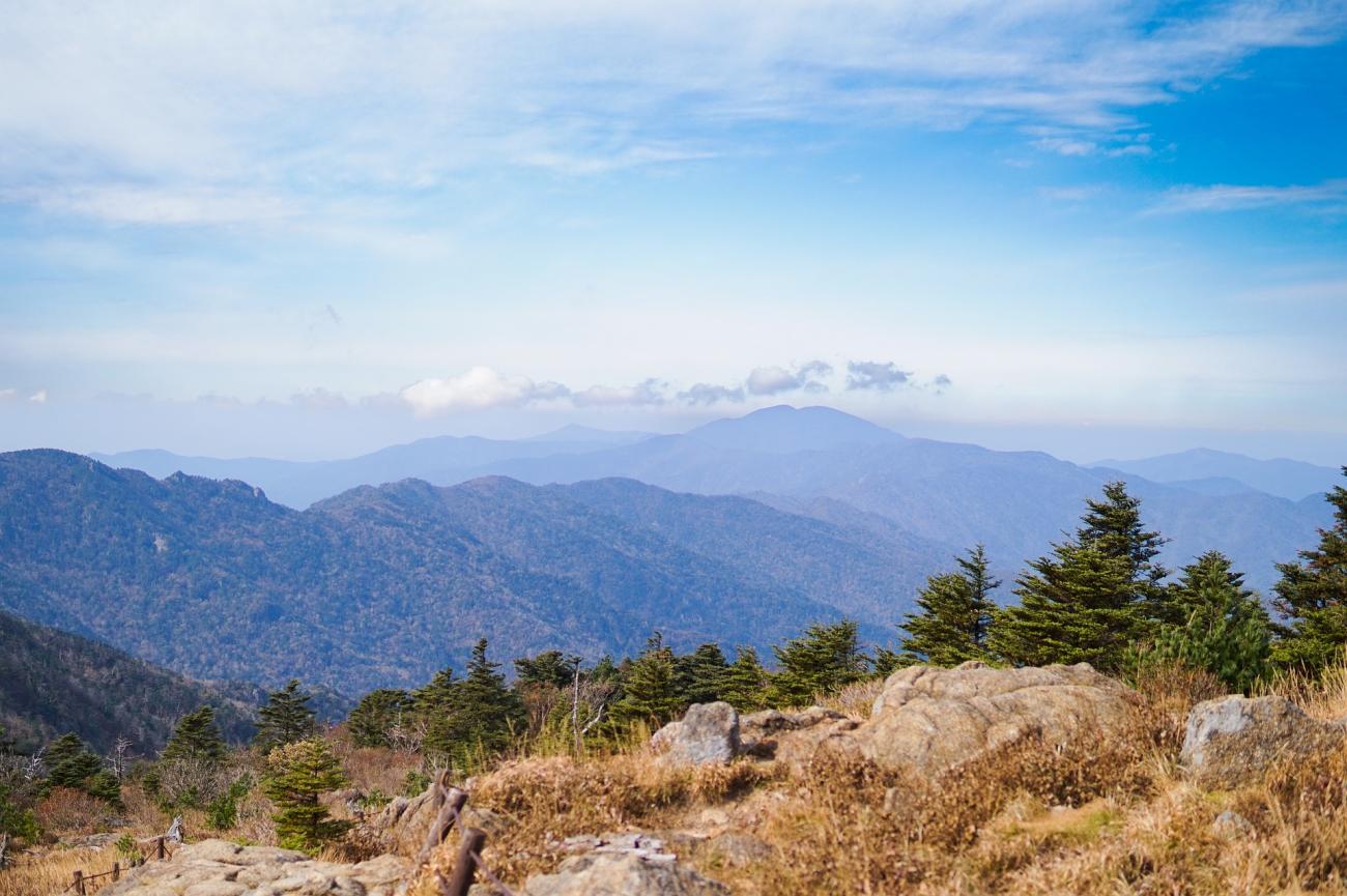 Jirisan Nationalpark – Wandern in Koreas Wildnis