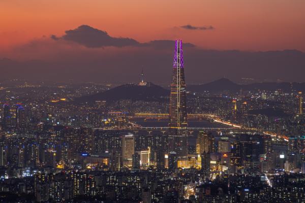 Seoul: Tradition trifft auf futuristisches Stadtleben