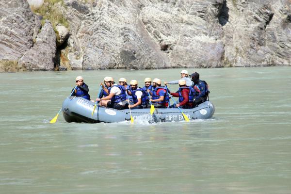 Rafting im Himalaya: Adrenalin pur in Nepals Wildflüssen